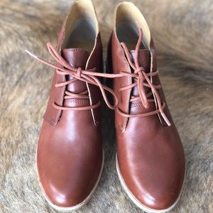 Clarks Originals Heeled Chukka Bootie US 8